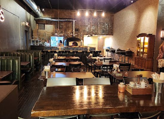 oklahoma/bartlesville/restaurant/lollipops-woodfire-grocery