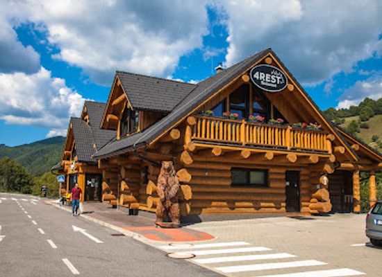 slovakia/banska-bystrica-region/restaurant/4rest
