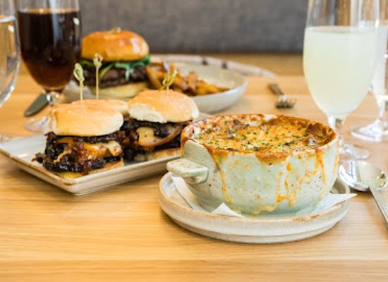 iowa/southeast-iowa/restaurant/watermill-kitchen-bar