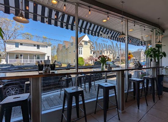connecticut/norwalk-islands/restaurant/knot-norm-s-norwalk
