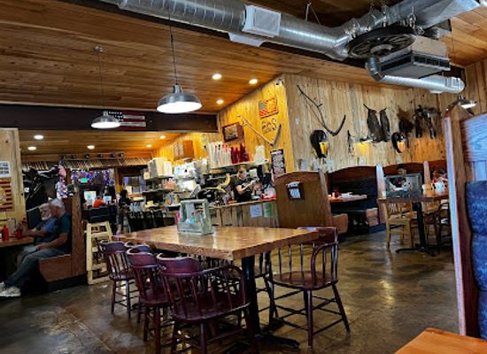 oregon/clackamas-county/restaurant/eagle-creek-saloon