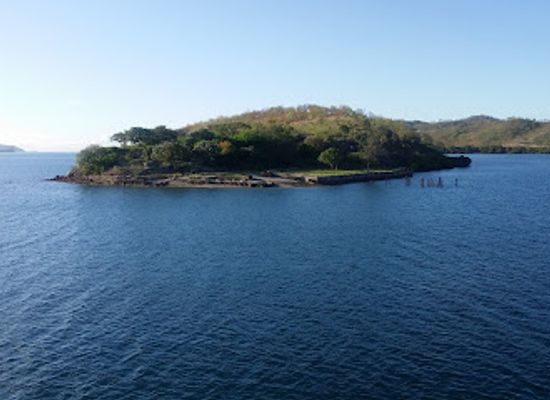 papua-new-guinea/new-ireland/restaurant/tandoor-on-the-harbour