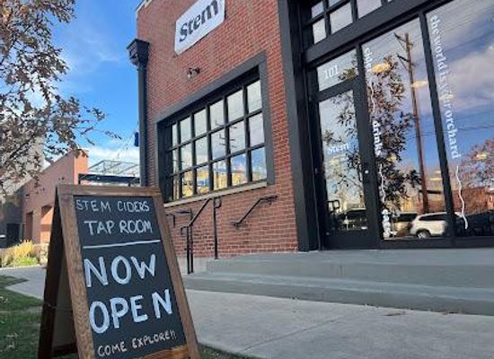 colorado/front-range/restaurant/stem-ciders-rino-taproom-eatery