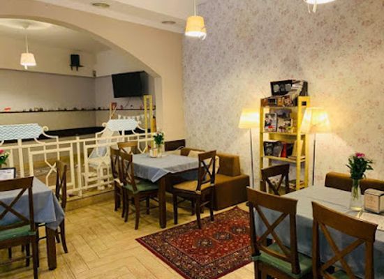 ukraine/uzhhorod/restaurant/korzo-family