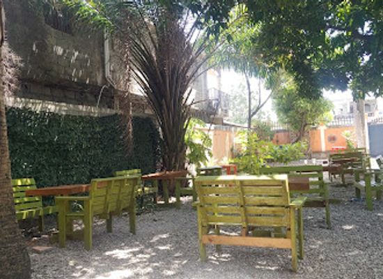 haiti/les-cayes/restaurant/okay-delice