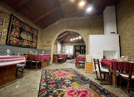 moldova/hotin-county/restaurant/asconi-winery