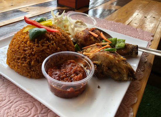 ghana/gwira/restaurant/ginga-s-cuisine