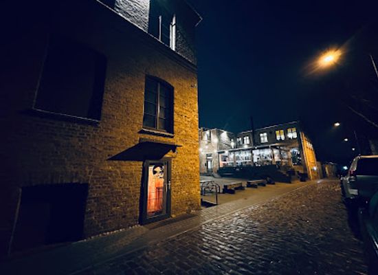 latvia/liepaja/restaurant/ronin