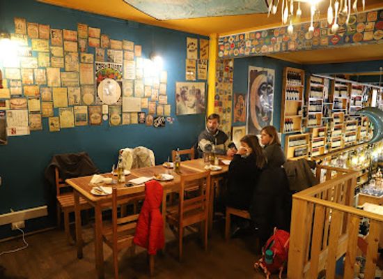 chile/magallanes-and-chilean-antarctica-region/restaurant/la-luna