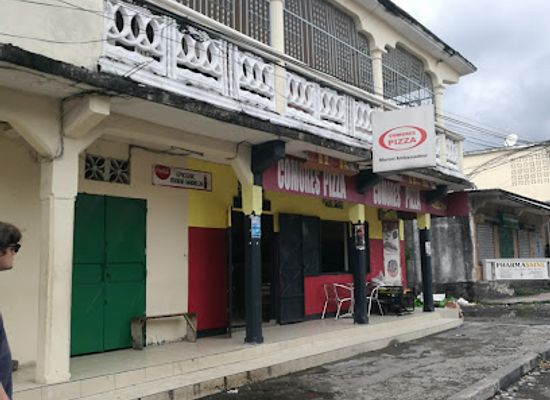 comoros/mount-karthala/restaurant/comores-pizza
