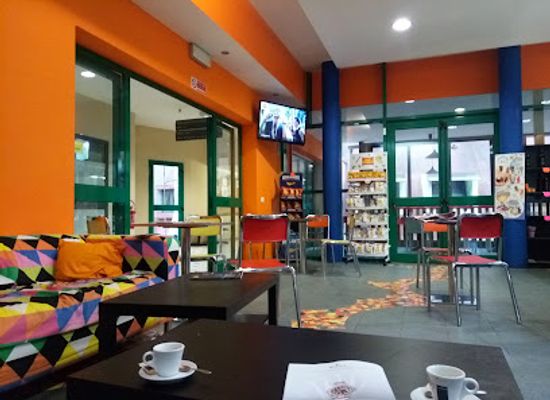 italy/mugello/restaurant/luna-morena