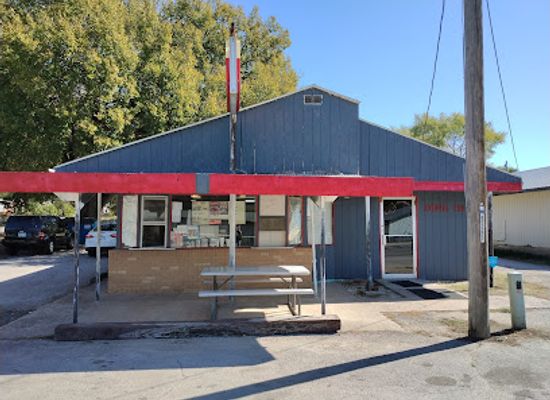 kansas/southeast-kansas/restaurant/dearing-drive-in