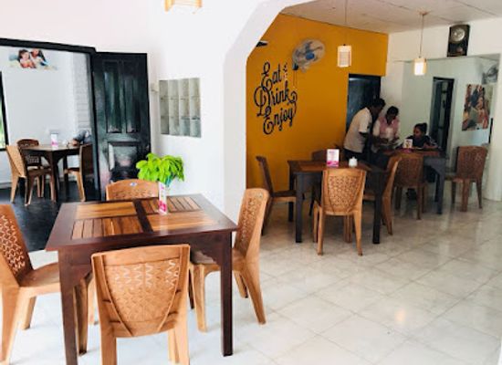 sri-lanka/ruhuna/restaurant/dine-areena