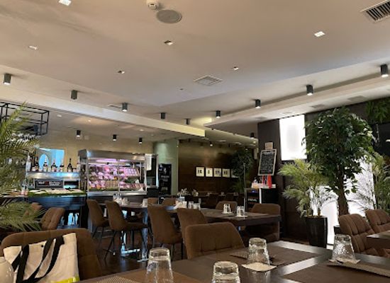 moldova/bessarabia/restaurant/meat-seafood-by-alexandr-tkaciuk