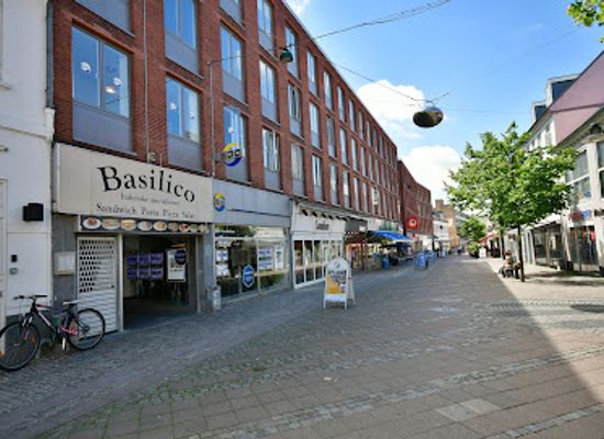 denmark/roskilde/restaurant/basilico