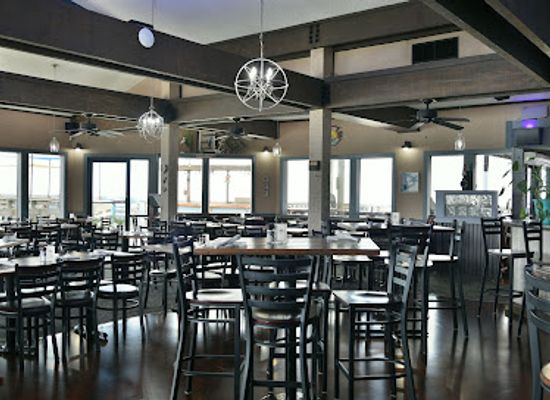 south-carolina/myrtle-beach/restaurant/pier-14-seafood-restaurant-gift-shop-and-fishing-pier