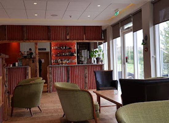 iceland/egilsstadir/restaurant/fjoshornio