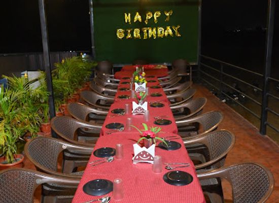 india/maharashtra/restaurant/dining-out-family-restaurant