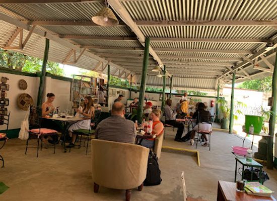 zambia/livingstone/restaurant/kubu-cafe