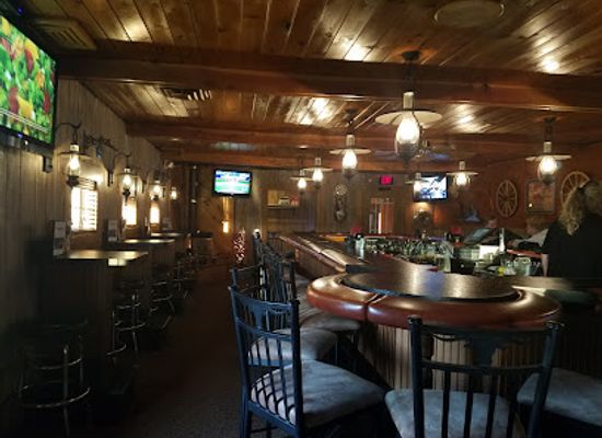 wisconsin/northwoods/restaurant/branding-iron-supper-club