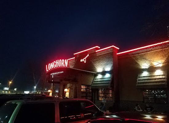 kansas/monument-rocks/restaurant/longhorn-steakhouse