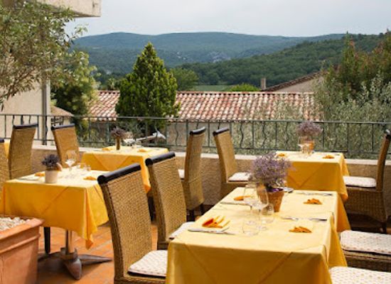 france/ardèche-gorges/restaurant/hotel-berneron-3-etoiles