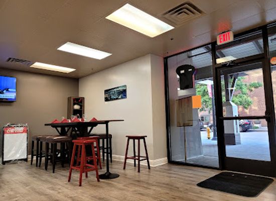 north-carolina/raleigh/restaurant/mustang-house
