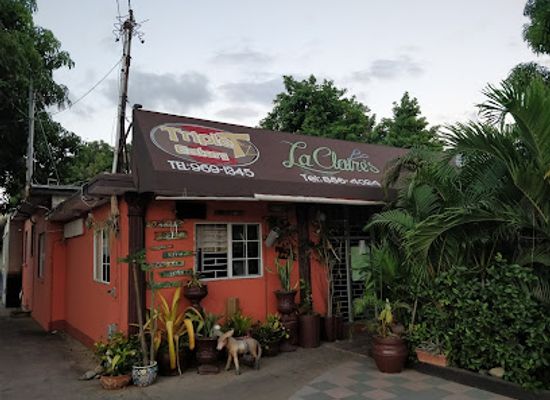 jamaica/surrey-county/restaurant/triple-tz-eatery