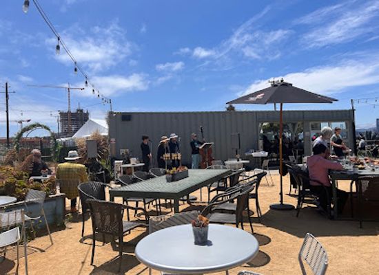 california/san-francisco-peninsula/restaurant/mersea-restaurant-bar-and-venue