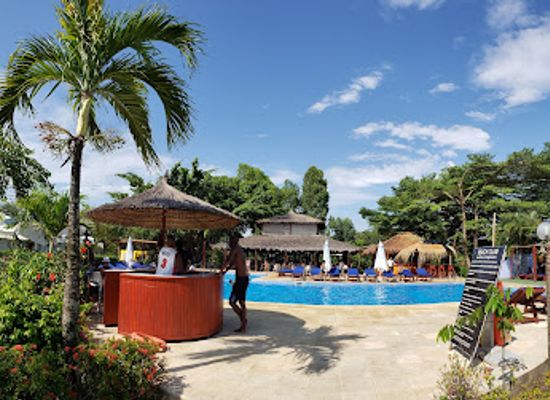 gabon/minkebe-national-park/restaurant/beach-club