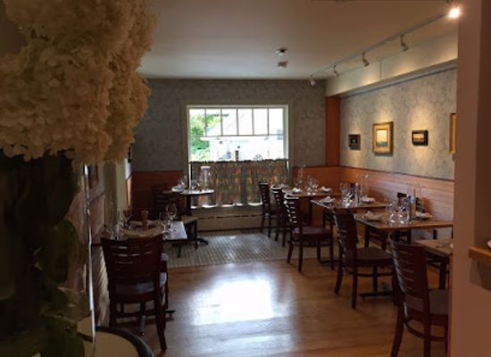 vermont/washington-county/restaurant/folly