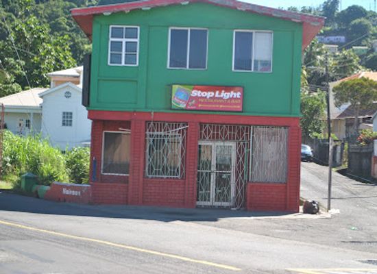 saint-vincent-and-the-grenadines/kingstown/restaurant/stop-light-restaurant-bar