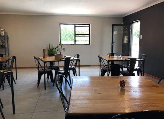 namibia/tsumeb/restaurant/the-coffee-box