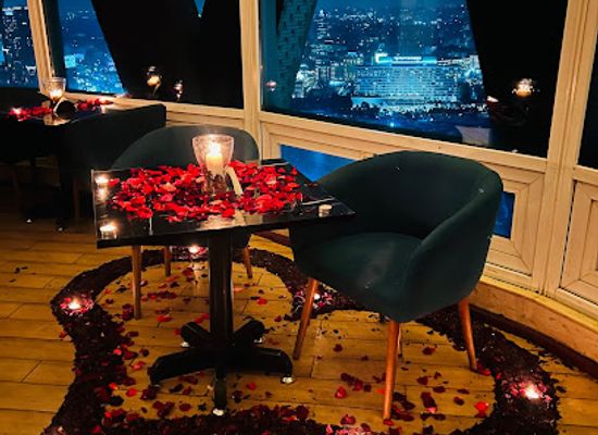 egypt/cairo/restaurant/tree-lounge-cairo-tower-branch