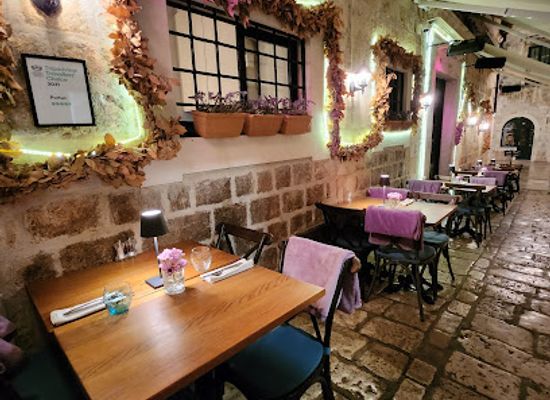 croatia/dubrovnik/restaurant/portun