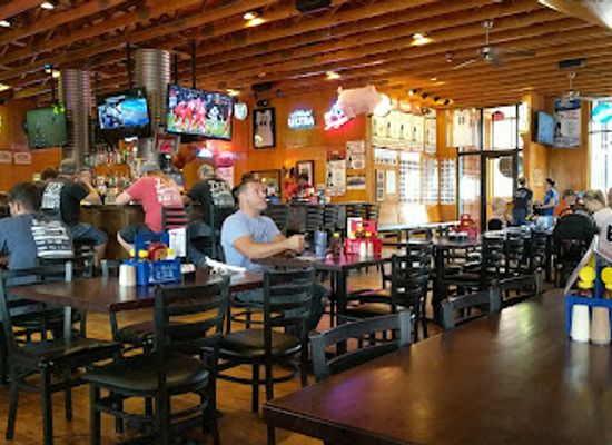 iowa/ankeny/restaurant/jethro-s-bbq-n-lakehouse