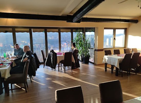 kosovo/kamenica/restaurant/stara-kamenica