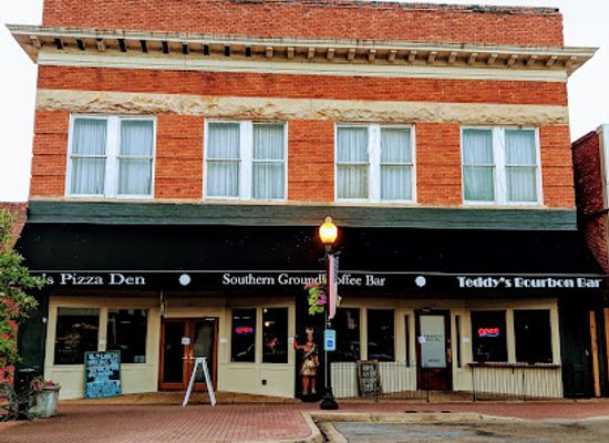 alabama/prattville/restaurant/fox-s-pizza-den