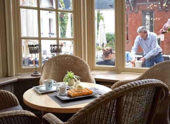 belgium/blankenberge/restaurant/t-koetshuis