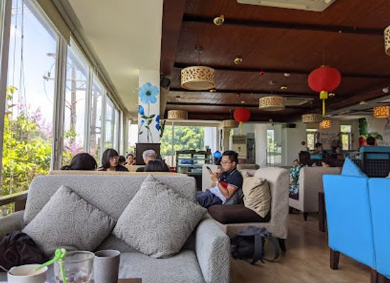 vietnam/vung-tau/front-beach/restaurant/vuon-pho-restaurant