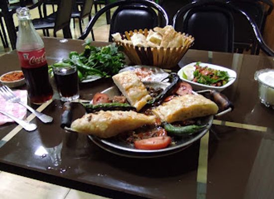 georgia/shida-kartli/restaurant/mediterranean-truck-parking