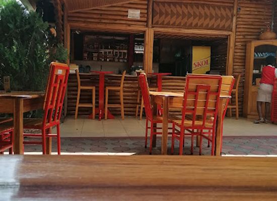 rwanda/southern-province/restaurant/the-cellar-restaurant