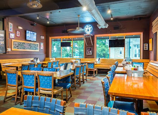 michigan/traverse-city/restaurant/bubba-s