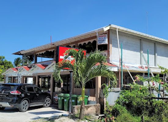 guyana/pomeroon-supenaam/restaurant/jagdesh-duck-curry-bar