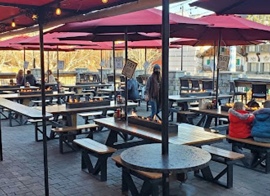 washington/central-washington/restaurant/rhein-haus-leavenworth