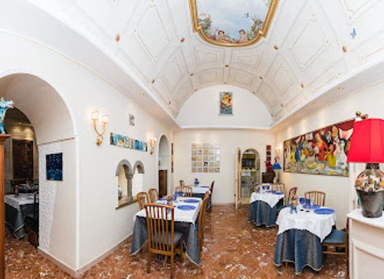 italy/amalfi-coast/restaurant/ristorante-la-caravella