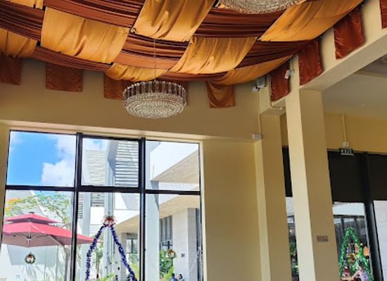 mauritius/pamplemousses/restaurant/aromas-of-india
