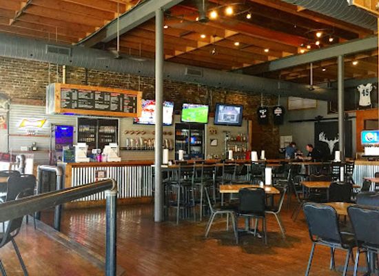 iowa/council-bluffs/restaurant/buck-snort