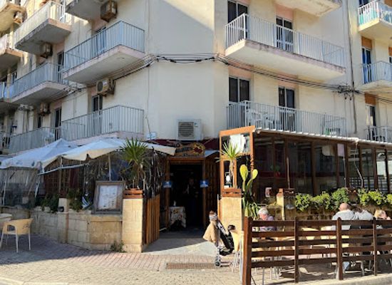 malta/st-paul-s-bay-area/restaurant/two-cherries-pub-restaurant