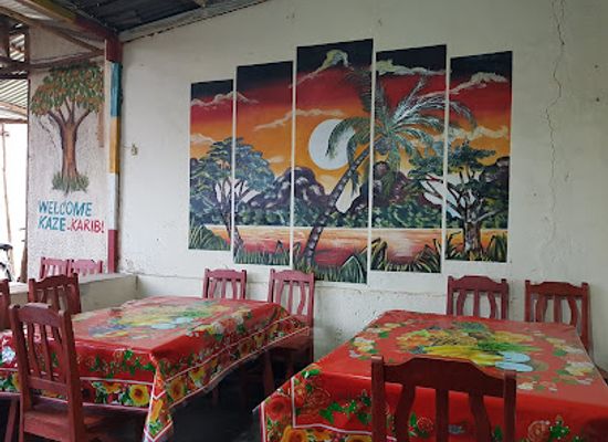 burundi/cankuzo/restaurant/food-palace